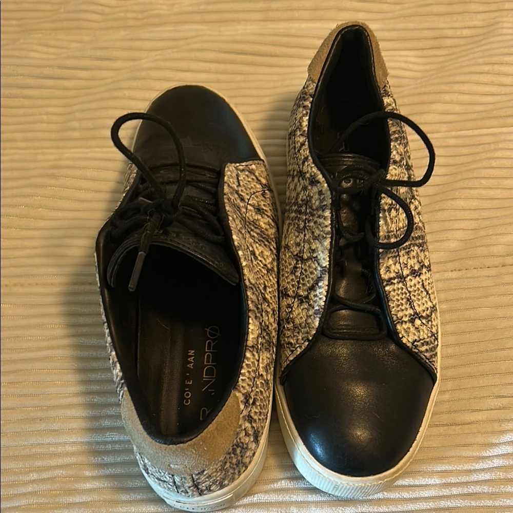 Cole Haan Women's Grand Pro 7-1/2 Black and Cream Sneakers